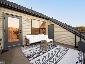 5509 Valmarana Way, Alexandria VA 22312