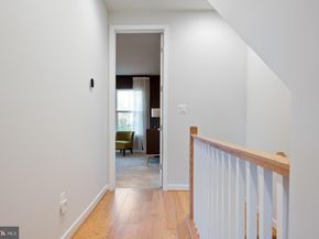 5509 Valmarana Way, Alexandria VA 22312