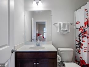 5509 Valmarana Way, Alexandria VA 22312