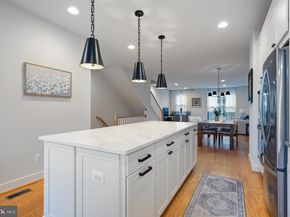 5509 Valmarana Way, Alexandria VA 22312