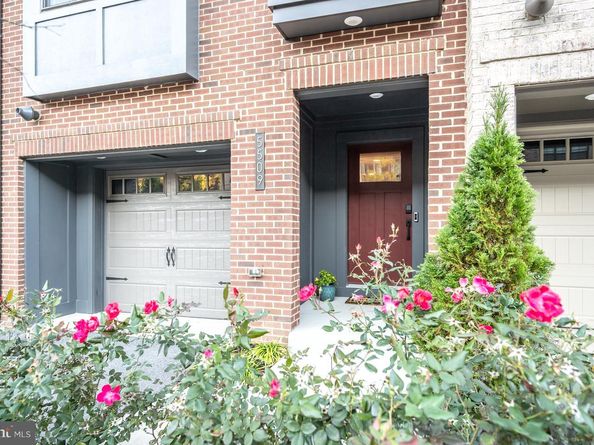 5509 Valmarana Way, Alexandria VA 22312