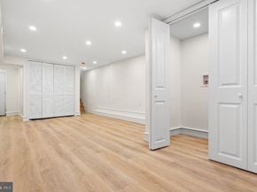 6812 Sprague Street, Philadelphia PA 19119