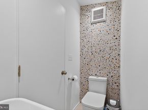 7905 Sycamore Drive, Falls Church VA 22042
