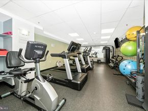1117 10TH Street NW 1009, Washington DC 20001