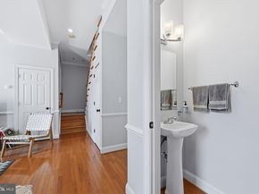 1229 12TH Street NW 208, Washington DC 20005