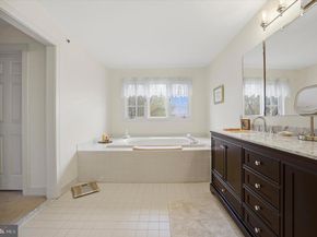300 Overlook, Conshohocken PA 19428