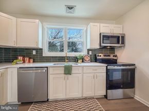 101 Walnut Lane, Yardley PA 19067