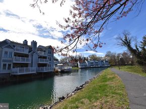 3375 Lakeside View Drive 191, Falls Church VA 22041