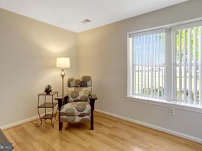 3375 Lakeside View Drive 191, Falls Church VA 22041