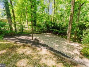 6543 Jay Miller Drive, Falls Church VA 22041