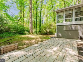6543 Jay Miller Drive, Falls Church VA 22041