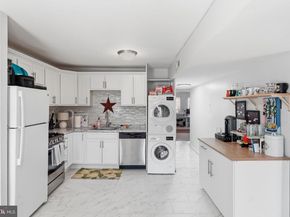 5017 7TH Road S 102, Arlington VA 22204