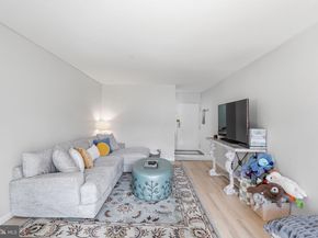 5017 7TH Road S 102, Arlington VA 22204