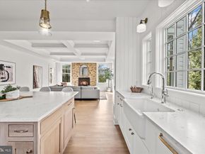 3612 N Glebe Road, Arlington VA 22207