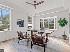 3612 N Glebe Road, Arlington VA 22207