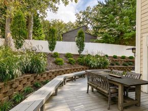 3242 Valley Lane, Falls Church VA 22044