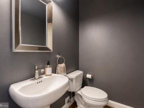3242 Valley Lane, Falls Church VA 22044