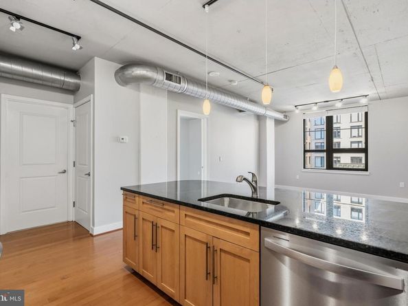 2125 14TH Street NW 404, Washington DC 20009