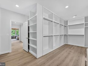 8904 Higdon Drive, Vienna VA 22182