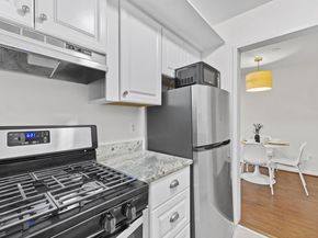 2030 N Vermont Street N 102, Arlington VA 22207