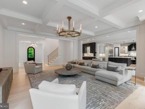6704 Lupine Lane, Mclean VA 22101