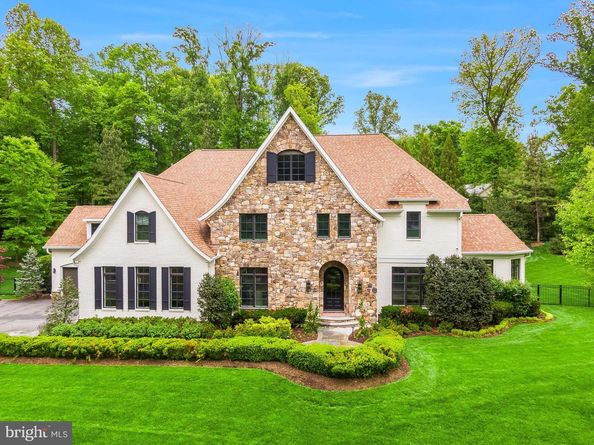 6704 Lupine Lane, Mclean VA 22101