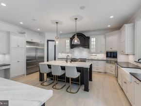 6704 Lupine Lane, Mclean VA 22101