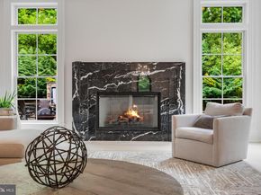 6704 Lupine Lane, Mclean VA 22101