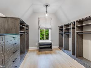 6704 Lupine Lane, Mclean VA 22101