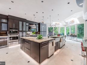 9 Oaklyn Court, Potomac MD 20854