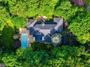 9 Oaklyn Court, Potomac MD 20854
