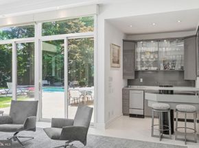 9 Oaklyn Court, Potomac MD 20854
