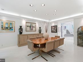 9 Oaklyn Court, Potomac MD 20854