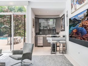 9 Oaklyn Court, Potomac MD 20854