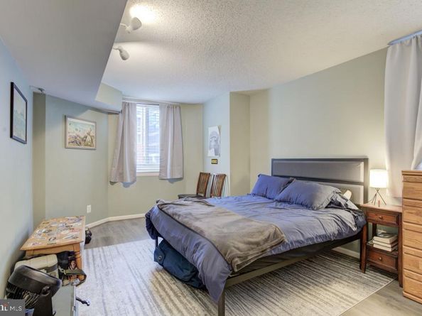 1024 N Utah Street 217, Arlington VA 22201
