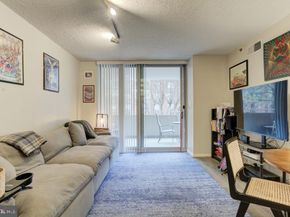 1024 N Utah Street 217, Arlington VA 22201