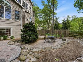 1605 Lupine Den Court, Vienna VA 22182
