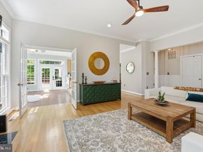 1605 Lupine Den Court, Vienna VA 22182