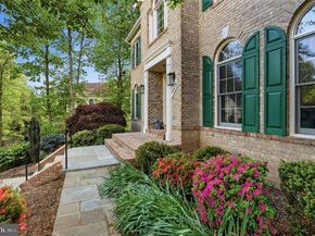 1605 Lupine Den Court, Vienna VA 22182
