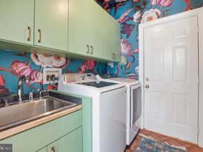 1605 Lupine Den Court, Vienna VA 22182