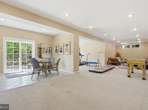 1605 Lupine Den Court, Vienna VA 22182