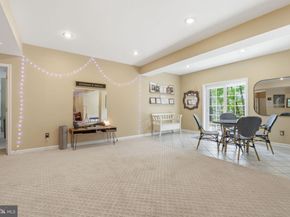 1605 Lupine Den Court, Vienna VA 22182