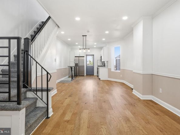 1721 N Redfield Street, Philadelphia PA 19151