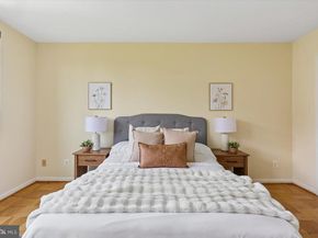 4977 Battery Lane 1902, Bethesda MD 20814