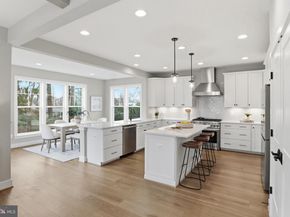 613 Upham Place NW, Vienna VA 22180