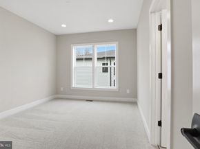 613 Upham Place NW, Vienna VA 22180