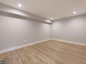 125 Casmar Street SE, Vienna VA 22180