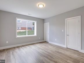 125 Casmar Street SE, Vienna VA 22180