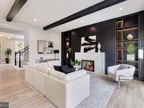 125 Casmar Street SE, Vienna VA 22180