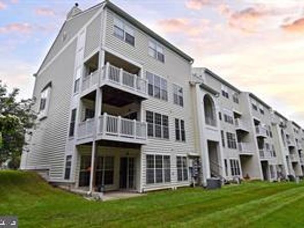 46891 Eaton Terrace 101, Sterling VA 20164